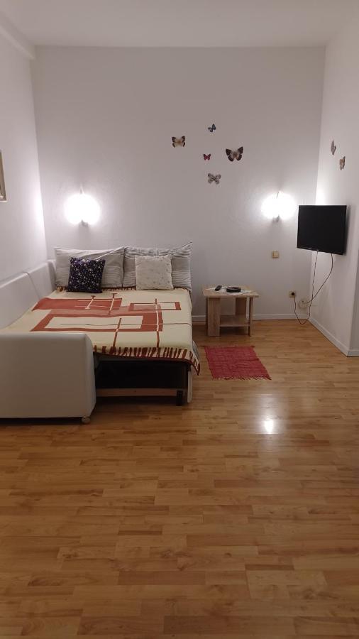 Apartmani Mary 杜基拉特 外观 照片